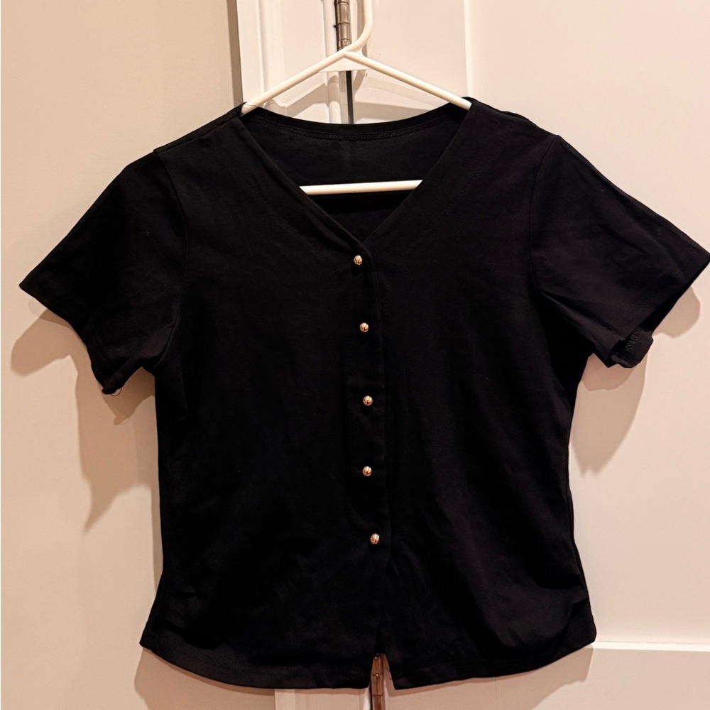 Black top/ T Shirt